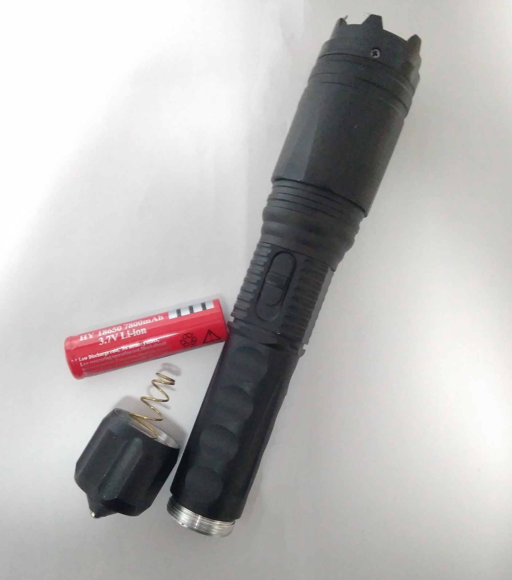 購買一款高壓電棍需要多少錢？